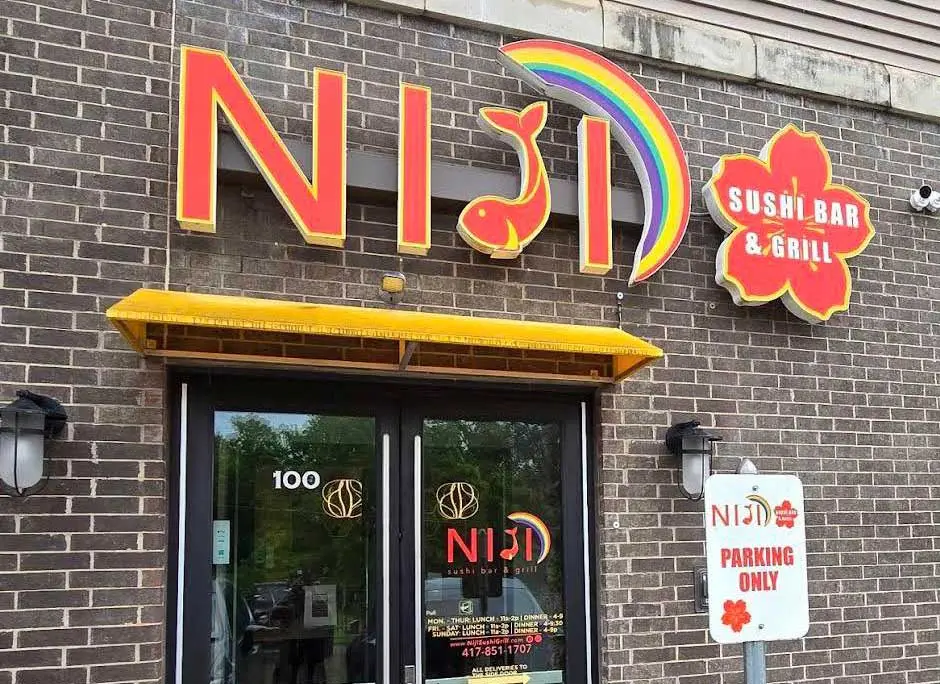 The Niji Sushi Bar & Grill dining experience